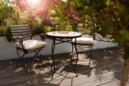 Bàn ghế cafe ngoài trời đẹp nhất 2025 - Phong cách và tiện ích